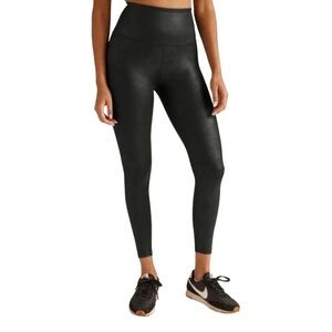 Beyond Yoga Leatherette High Waisted Midi Legging black size XS